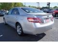 2010 Classic Silver Metallic Toyota Camry LE V6  photo #37