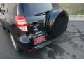 Black - RAV4 4WD Photo No. 23