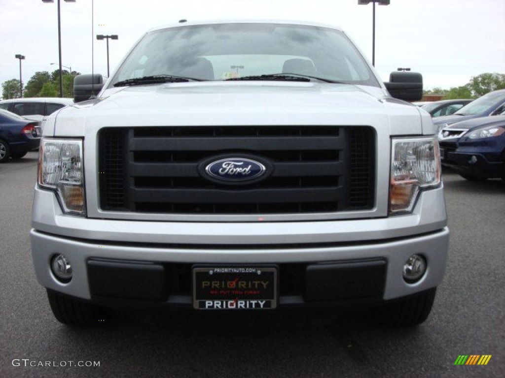 2010 F150 STX SuperCab - Ingot Silver Metallic / Medium Stone photo #9