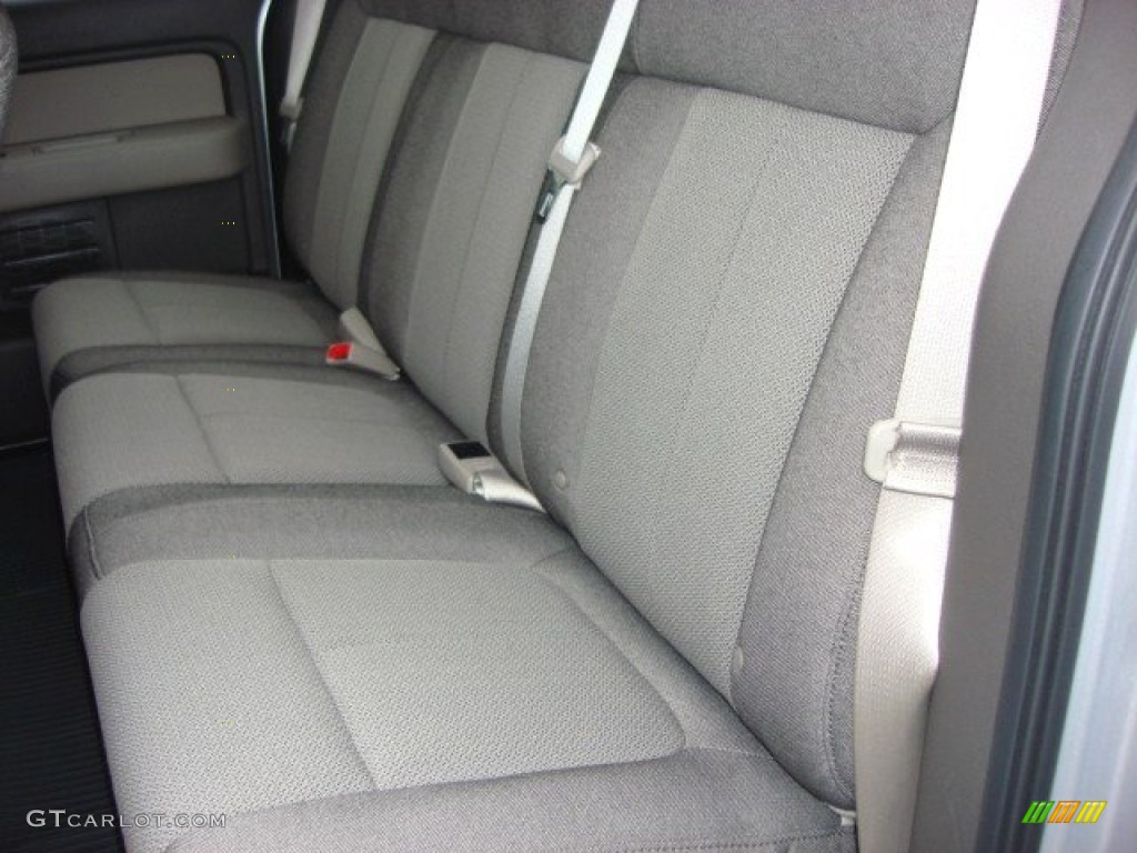 2010 F150 STX SuperCab - Ingot Silver Metallic / Medium Stone photo #11