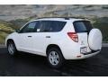 Super White - RAV4 V6 4WD Photo No. 2