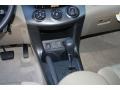 Super White - RAV4 V6 4WD Photo No. 11
