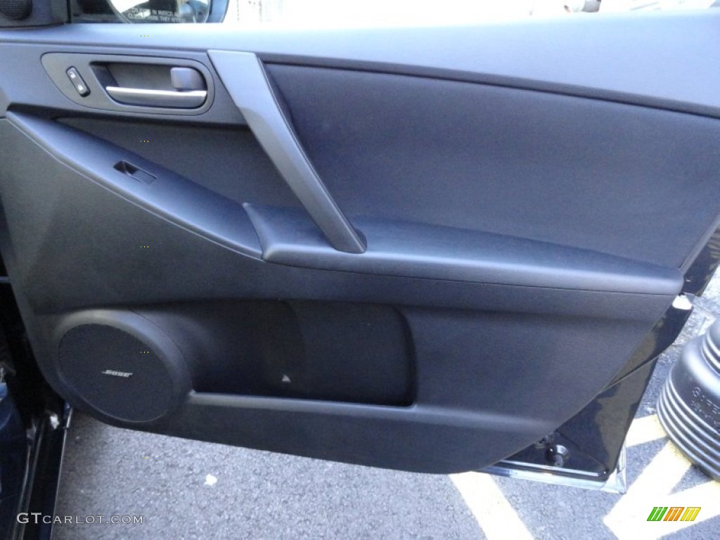 2010 MAZDA3 i Touring 4 Door - Black Mica / Black photo #9