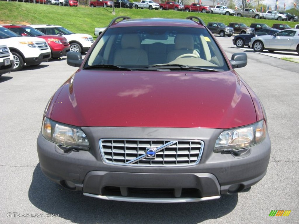 2003 XC70 AWD - Ruby Red Metallic / Beige/Light Sand photo #3
