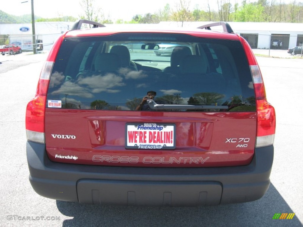 2003 XC70 AWD - Ruby Red Metallic / Beige/Light Sand photo #7
