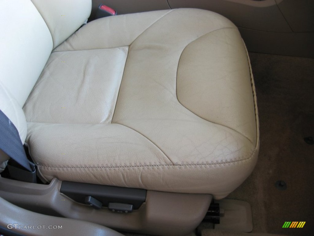 2003 XC70 AWD - Ruby Red Metallic / Beige/Light Sand photo #22