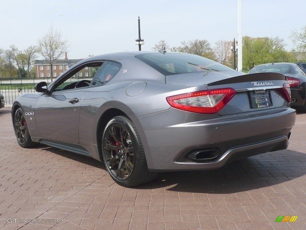 2011 GranTurismo S Automatic - Grigio Alfieri (Grey) / Rosso Corallo photo #9