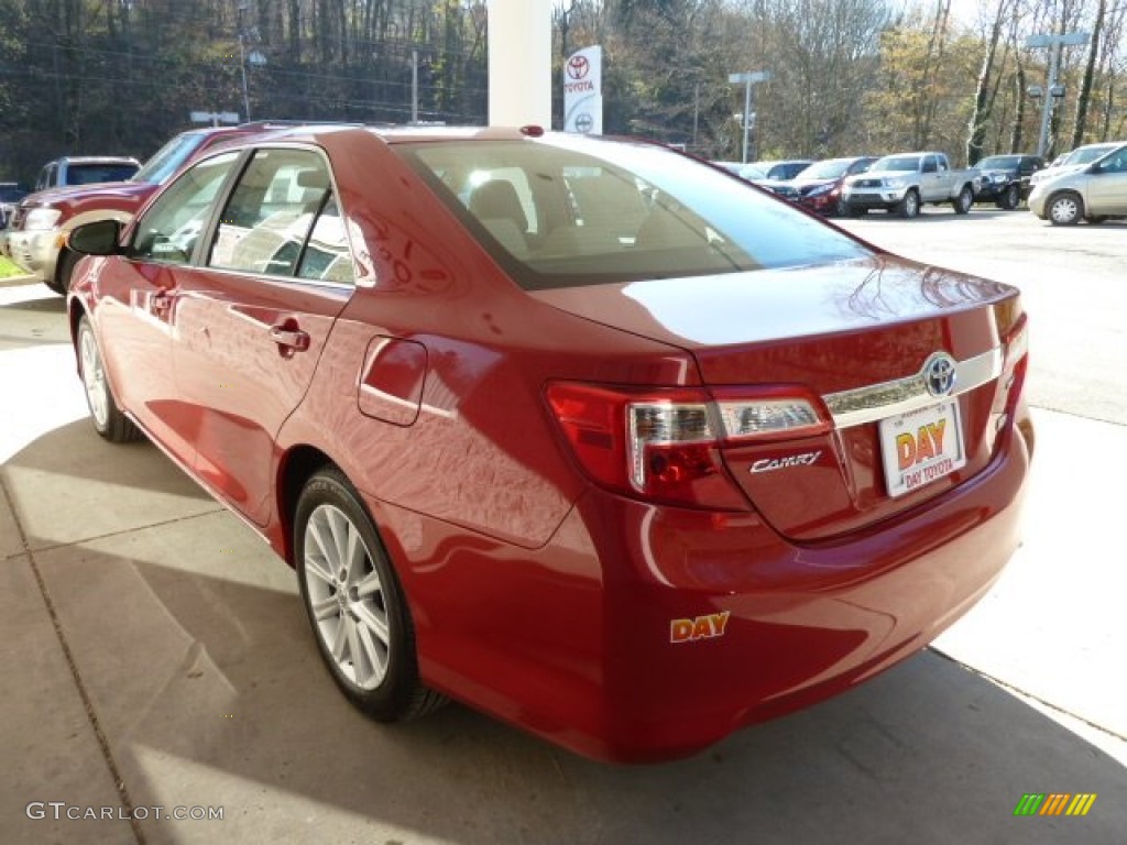 2012 Camry Hybrid XLE - Barcelona Red Metallic / Ivory photo #4