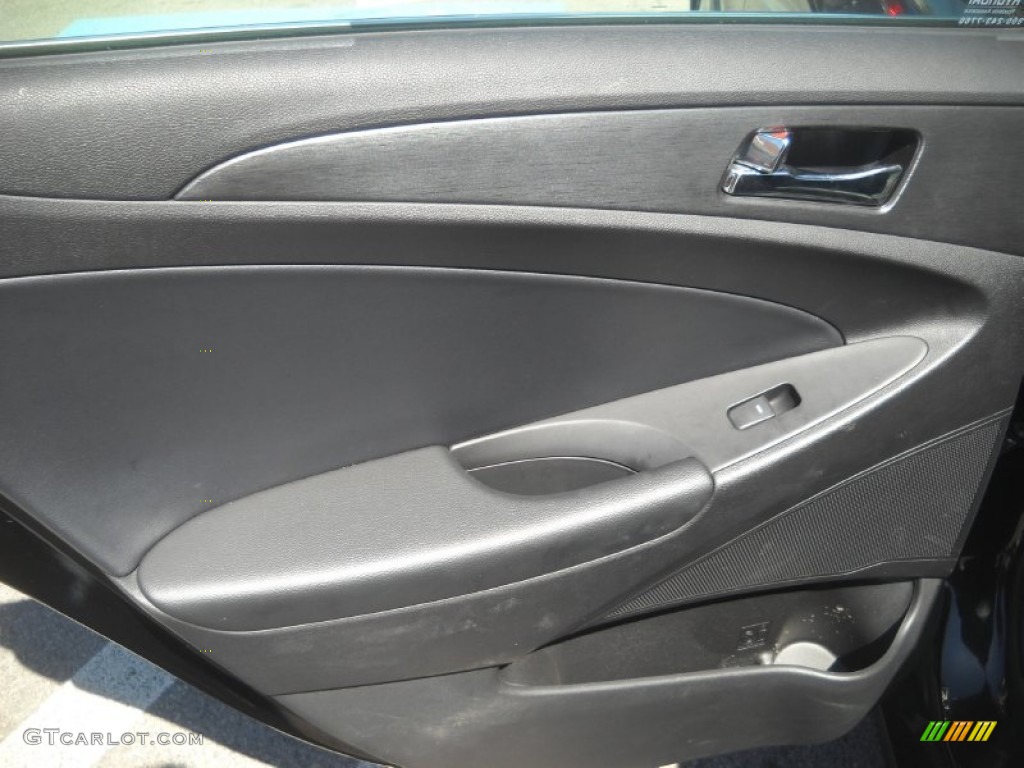 2011 Sonata SE 2.0T - Midnight Black / Black photo #11
