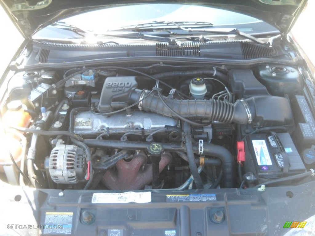 2002 Cavalier LS Sedan - Forest Green Metallic / Graphite photo #15