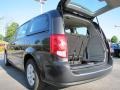 Dark Charcoal Pearl - Grand Caravan SE Photo No. 8