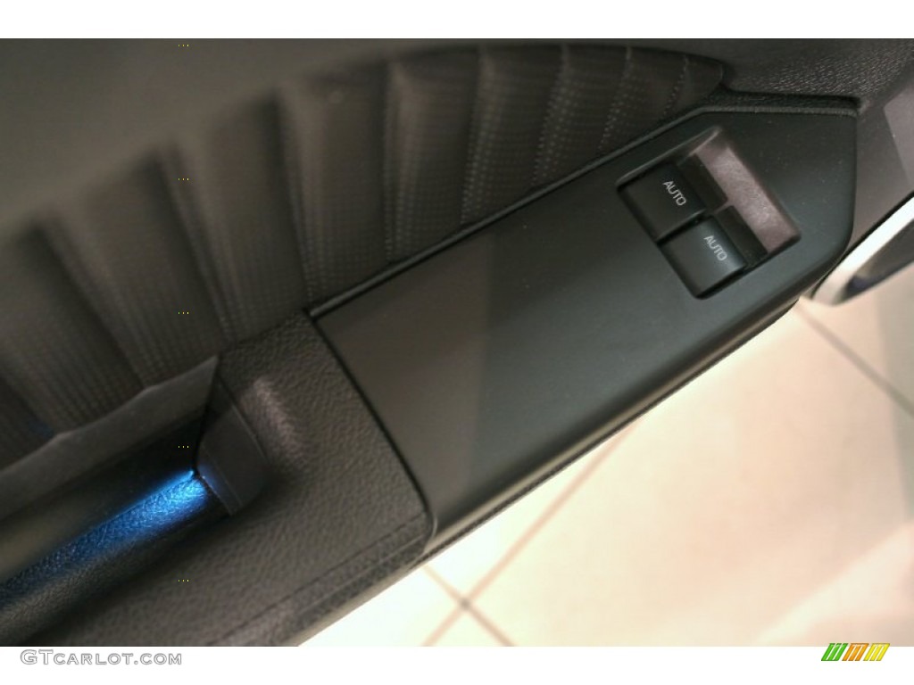 2012 Mustang Shelby GT500 Coupe - Kona Blue Metallic / Charcoal Black/White photo #16