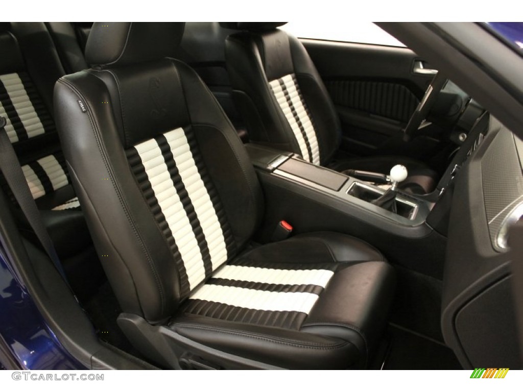 2012 Mustang Shelby GT500 Coupe - Kona Blue Metallic / Charcoal Black/White photo #33