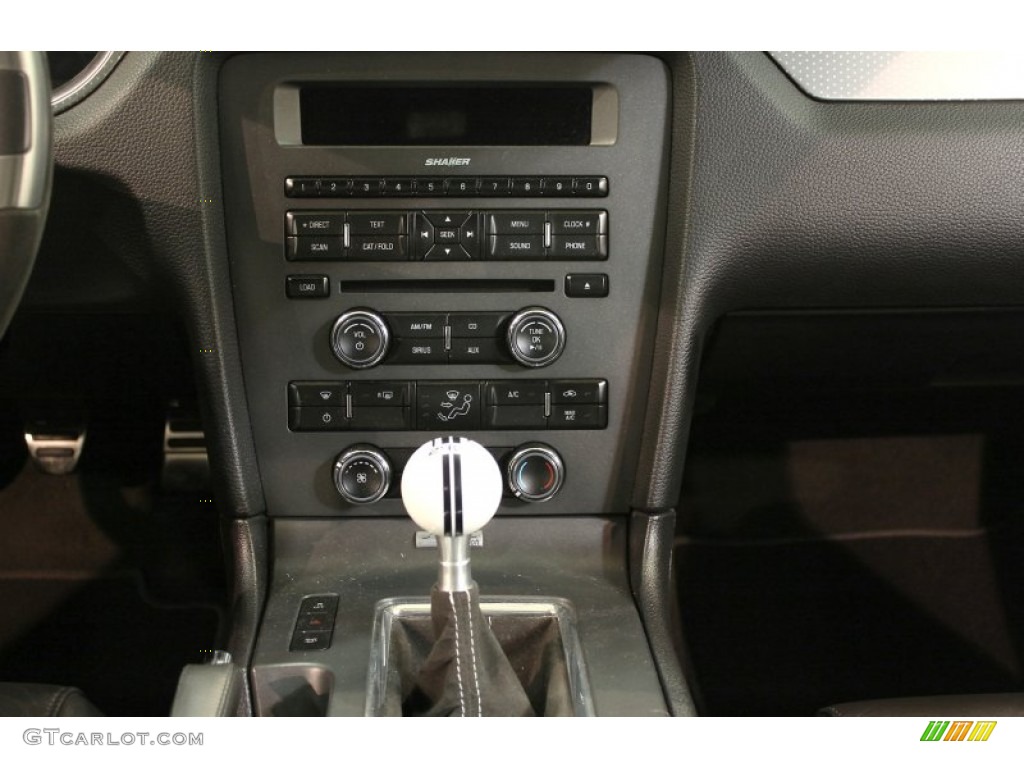 2012 Mustang Shelby GT500 Coupe - Kona Blue Metallic / Charcoal Black/White photo #37