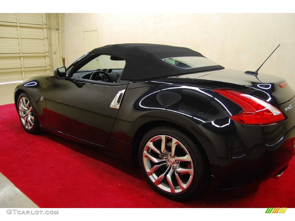 2011 370Z Touring Roadster - Magnetic Black / Gray photo #4
