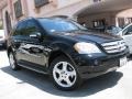 Black - ML 350 4Matic Photo No. 28