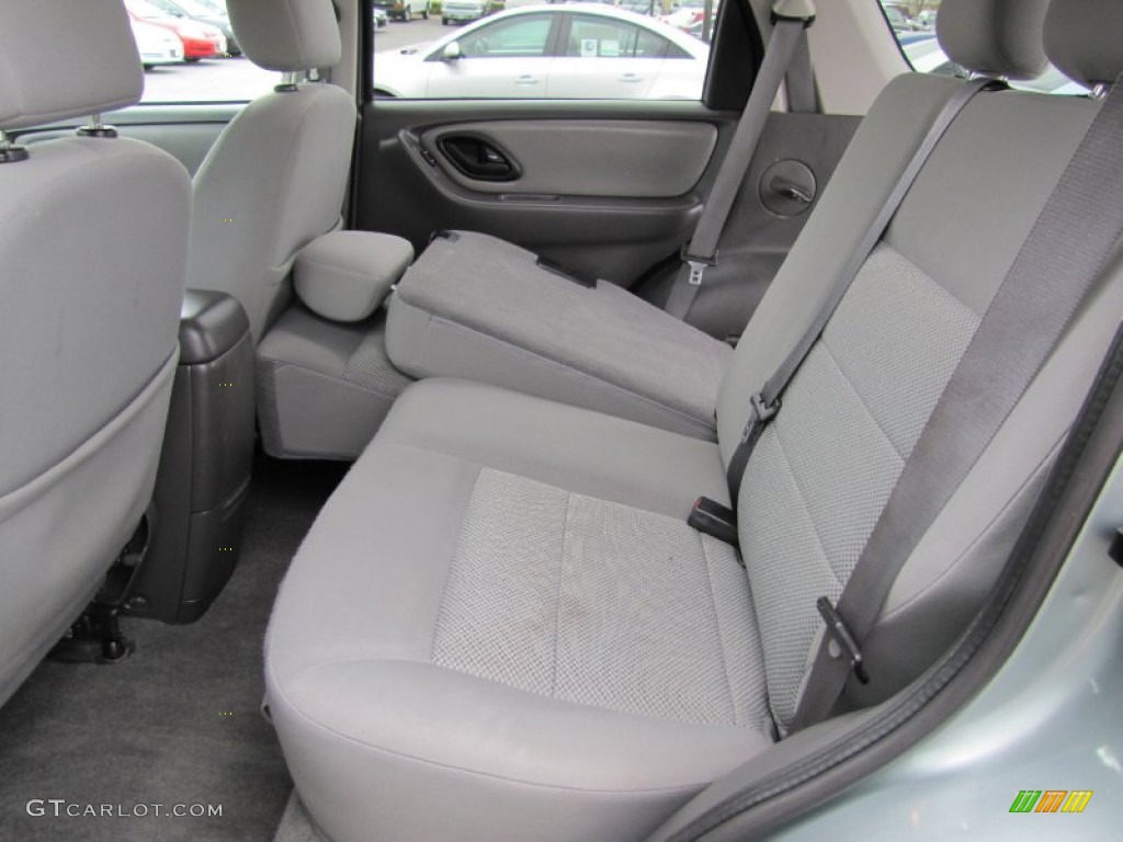 Medium/Dark Flint Grey Interior 2005 Ford Escape XLT Photo #63562340