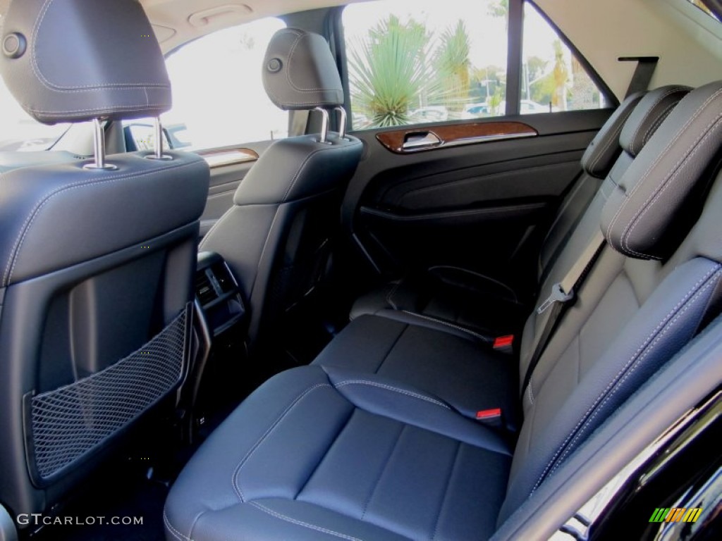2012 ML 350 4Matic - Black / Black photo #5