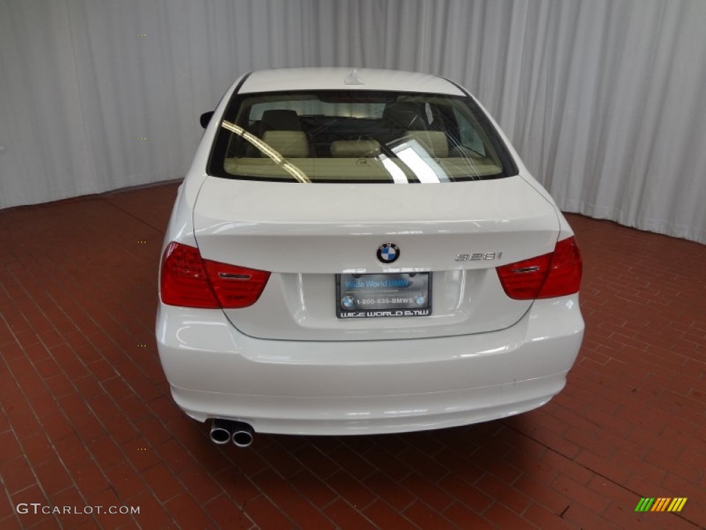 2011 3 Series 328i xDrive Sedan - Alpine White / Beige photo #5