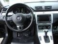 Deep Black - Passat Komfort Sedan Photo No. 11