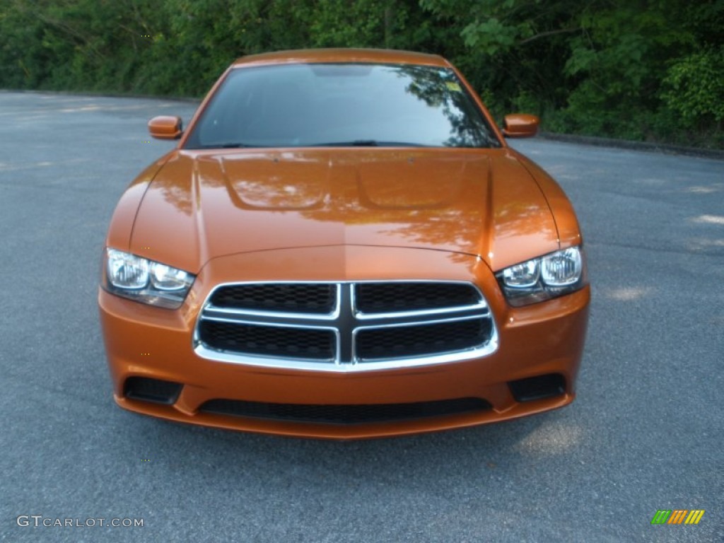 2011 Charger SE - Toxic Orange Pearl / Black photo #12