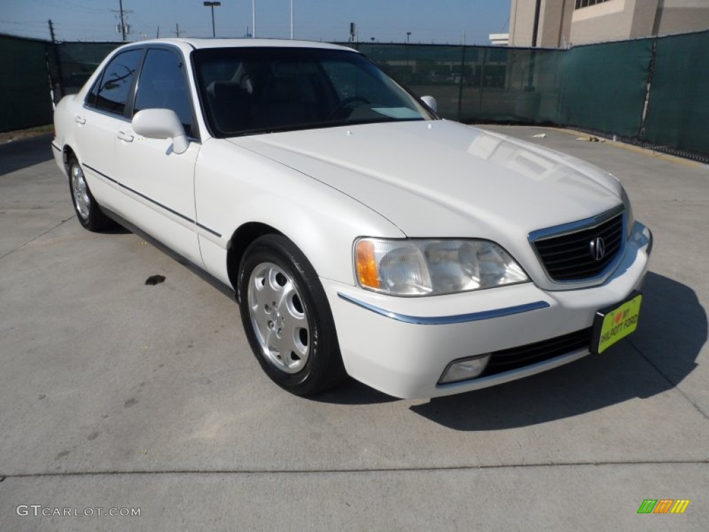 Pearl White Acura RL