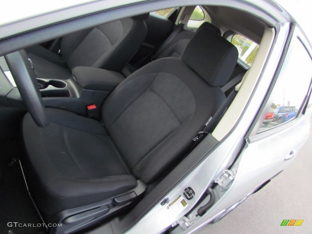 2011 Rogue S AWD - Silver Ice Metallic / Black photo #11