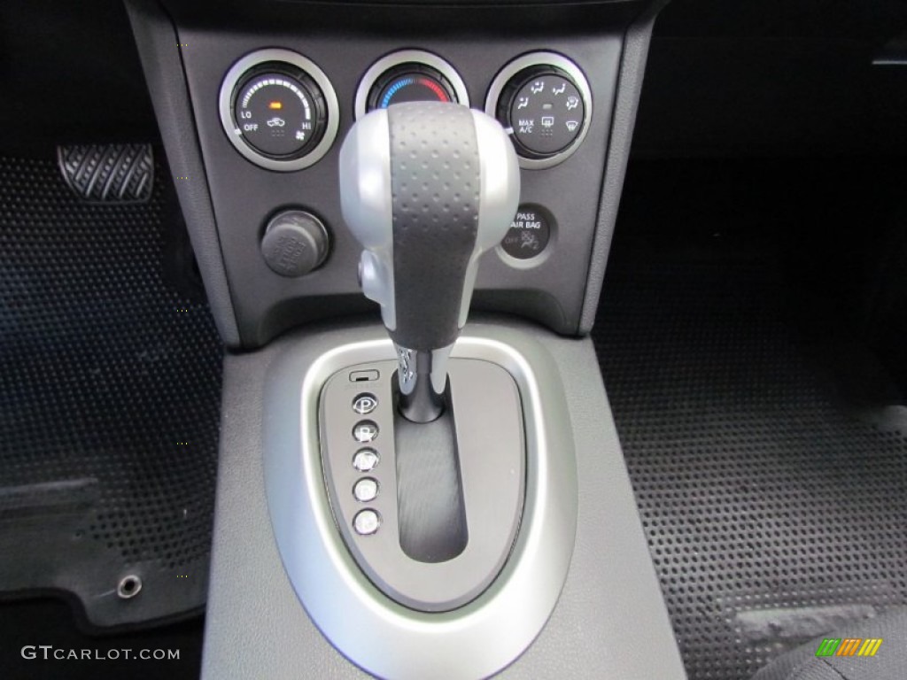 2011 Rogue S AWD - Silver Ice Metallic / Black photo #13