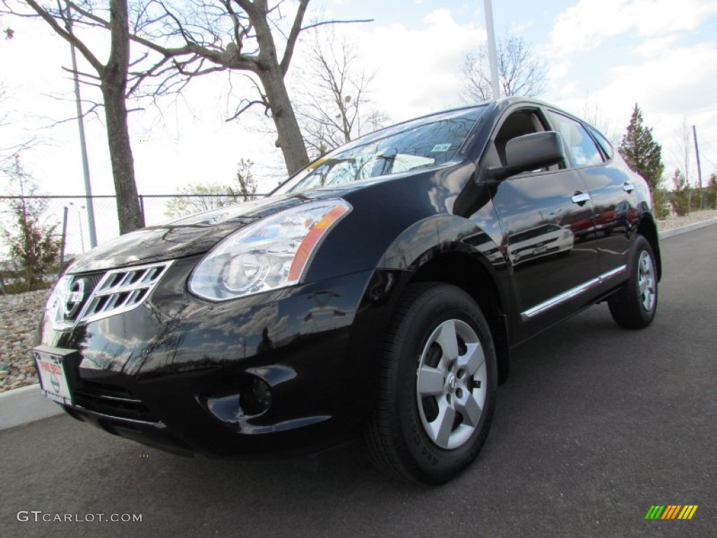 2011 Rogue S AWD - Wicked Black / Gray photo #1