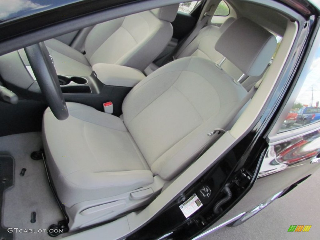 2011 Rogue S AWD - Wicked Black / Gray photo #11