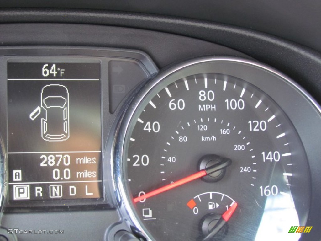 2011 Rogue S AWD - Wicked Black / Gray photo #15