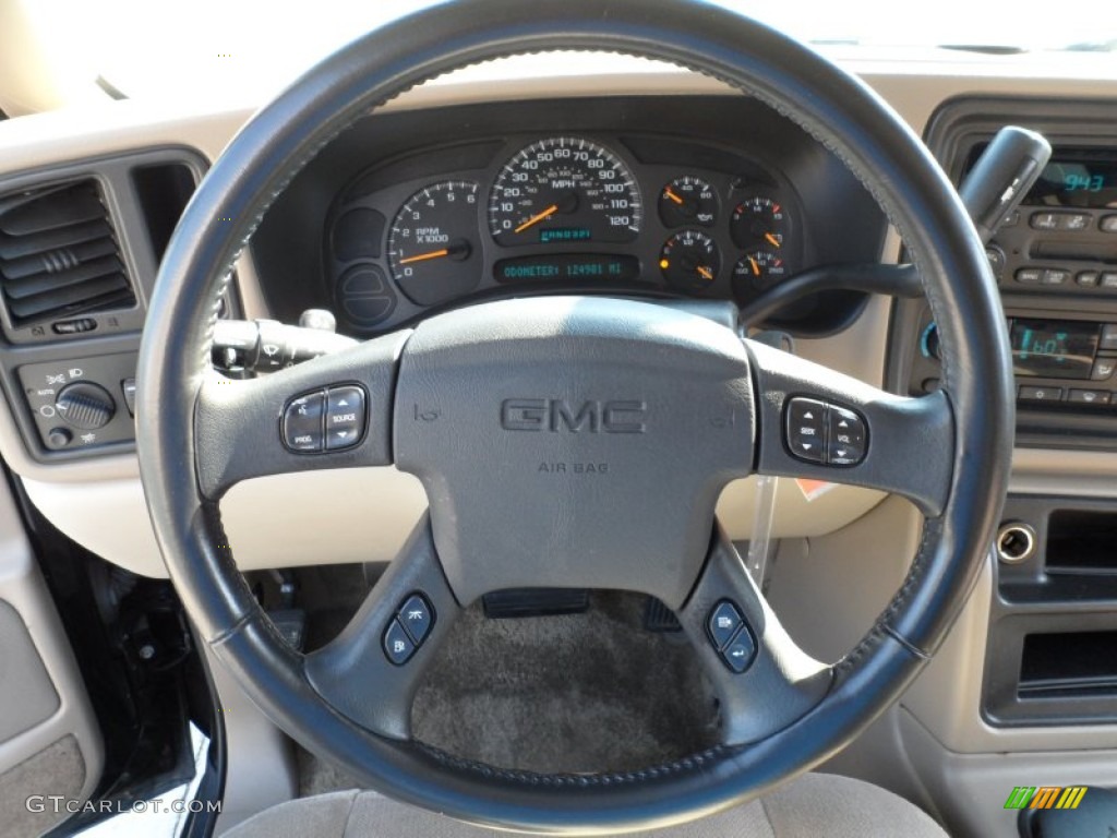 2003 GMC Yukon SLE Neutral/Shale Steering Wheel Photo #63578437