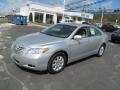 Titanium Metallic - Camry XLE Photo No. 6
