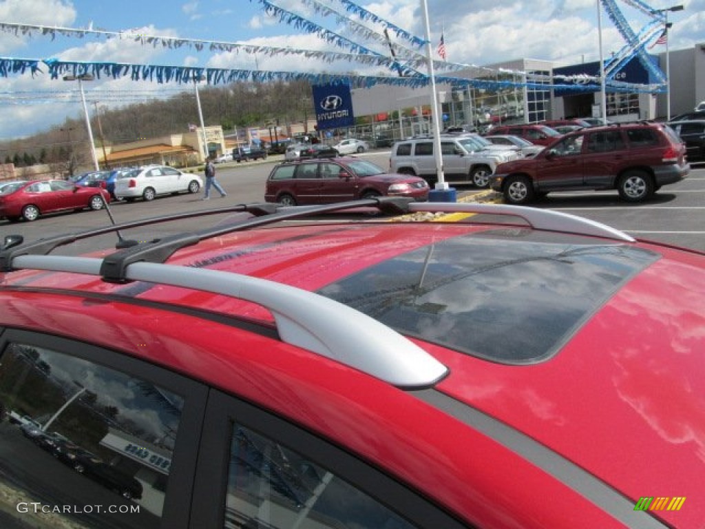 2012 Elantra SE Touring - Chilipepper Red / Black photo #3