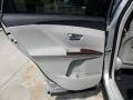 Classic Silver Metallic - Venza XLE Photo No. 22