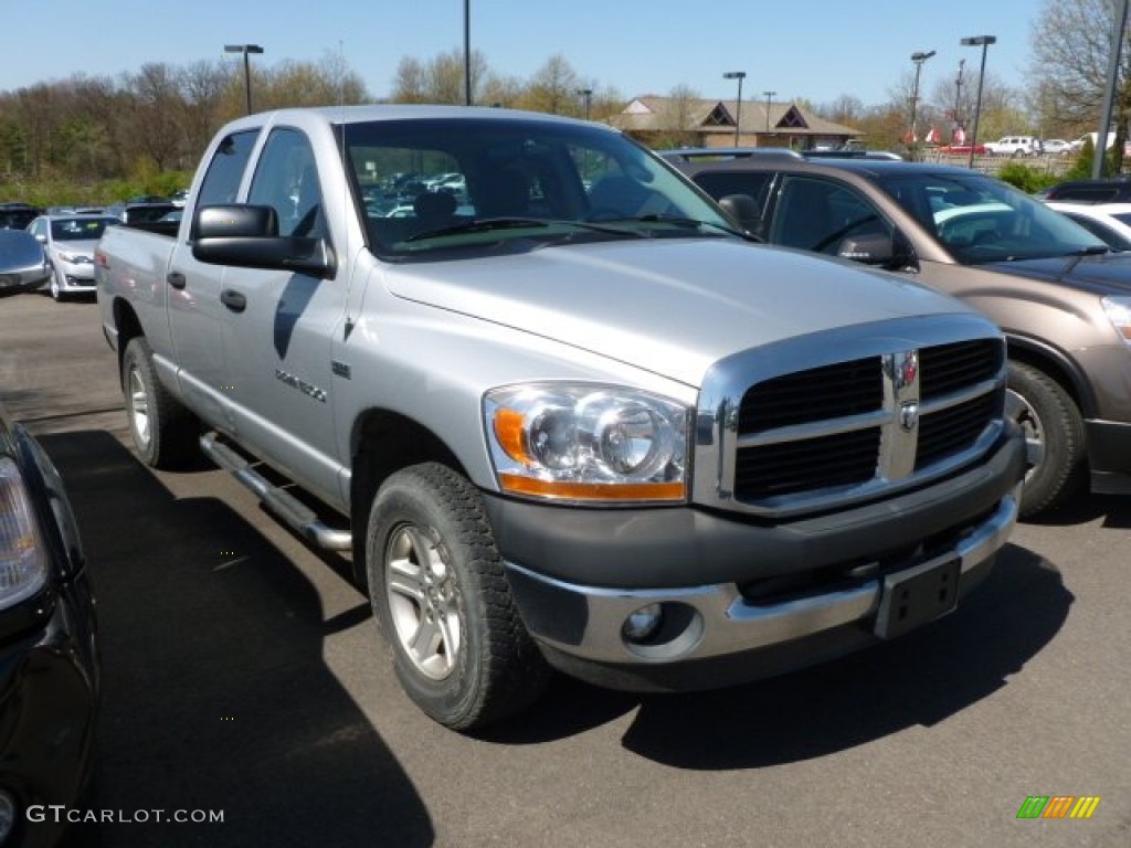 2006 Ram 1500 ST Quad Cab 4x4 - Bright Silver Metallic / Medium Slate Gray photo #1