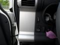 Iceberg White - FJ Cruiser 4WD Photo No. 38