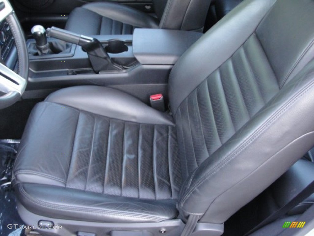 2005 Mustang GT Premium Coupe - Satin Silver Metallic / Dark Charcoal photo #18