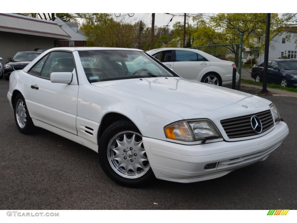 1997 SL 320 Roadster - Polar White / Parchment Beige photo #1