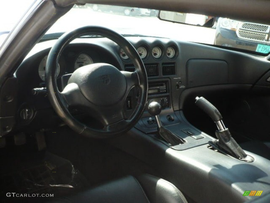 Black Interior 2000 Dodge Viper RT-10 Photo #63591532