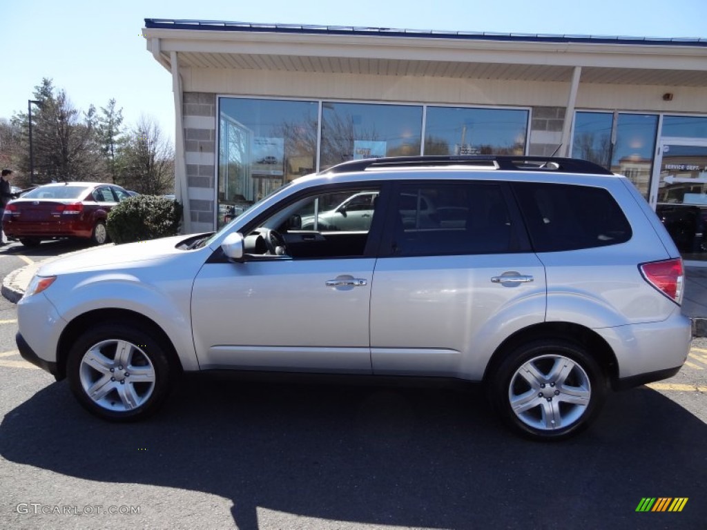 2009 Forester 2.5 X Limited - Spark Silver Metallic / Black photo #3