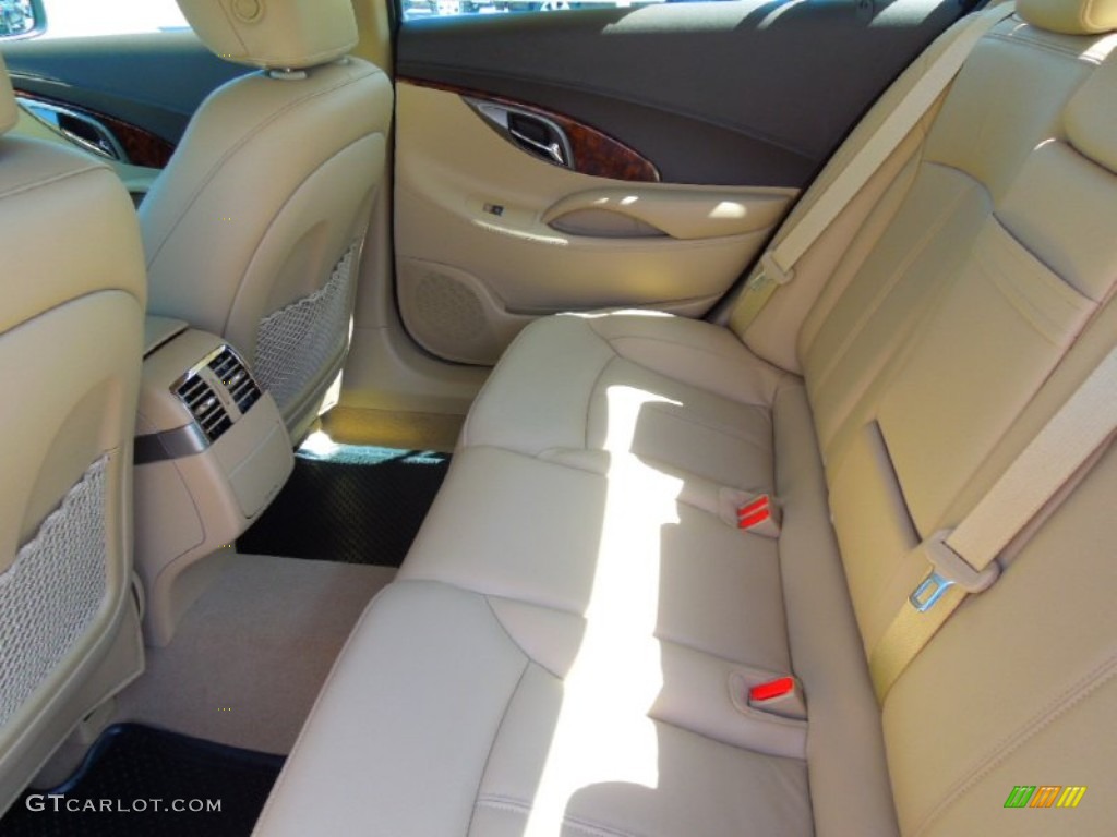 2012 LaCrosse FWD - Summit White / Cashmere photo #16