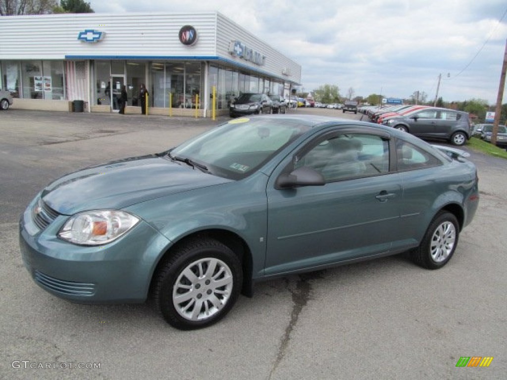 2009 Cobalt LS XFE Coupe - Silver Moss Metallic / Gray photo #1