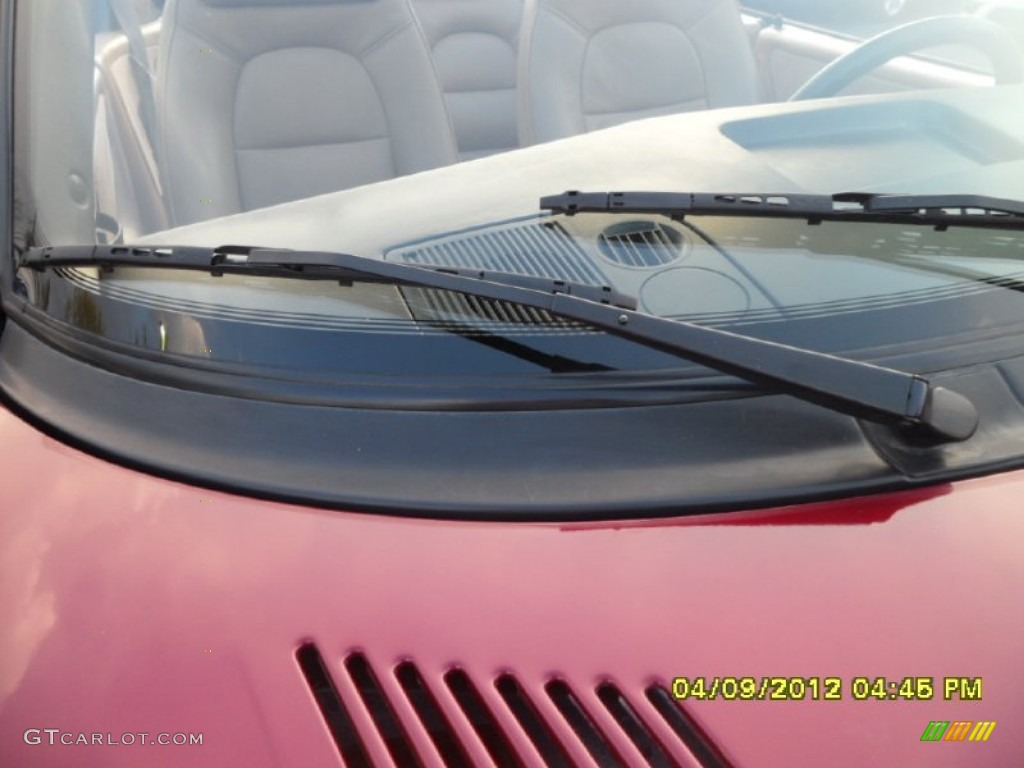 1993 900 S Convertible - Ruby Red Pearl Metallic / Beige photo #17
