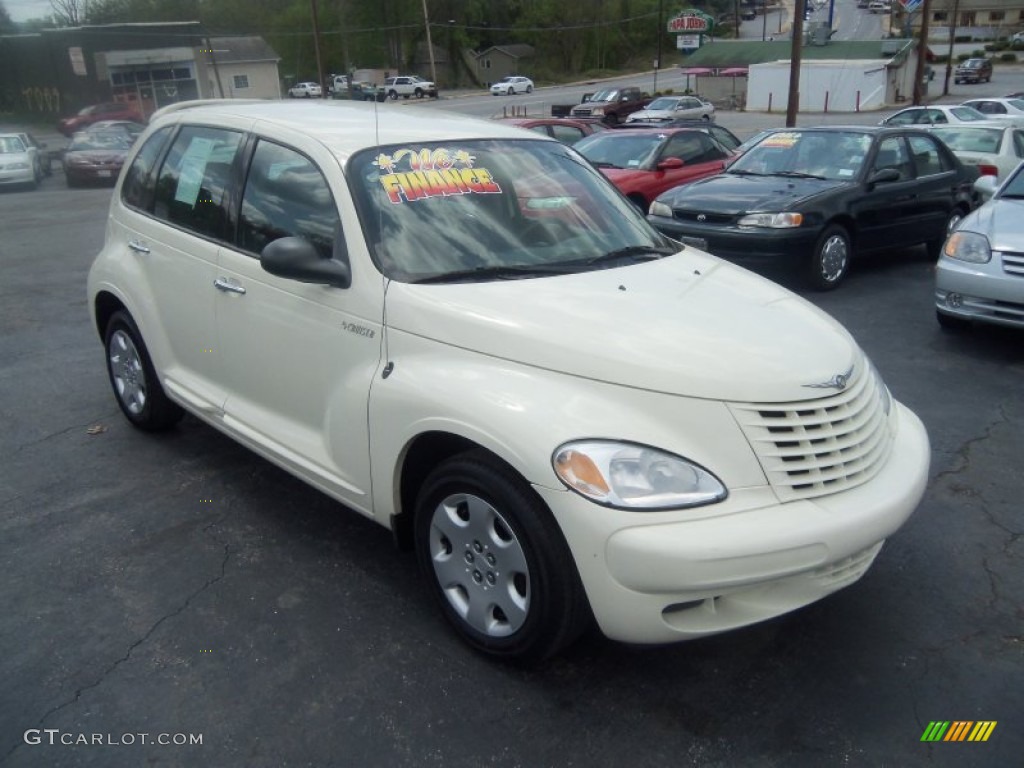 2004 PT Cruiser  - Cool Vanilla / Taupe/Pearl Beige photo #1