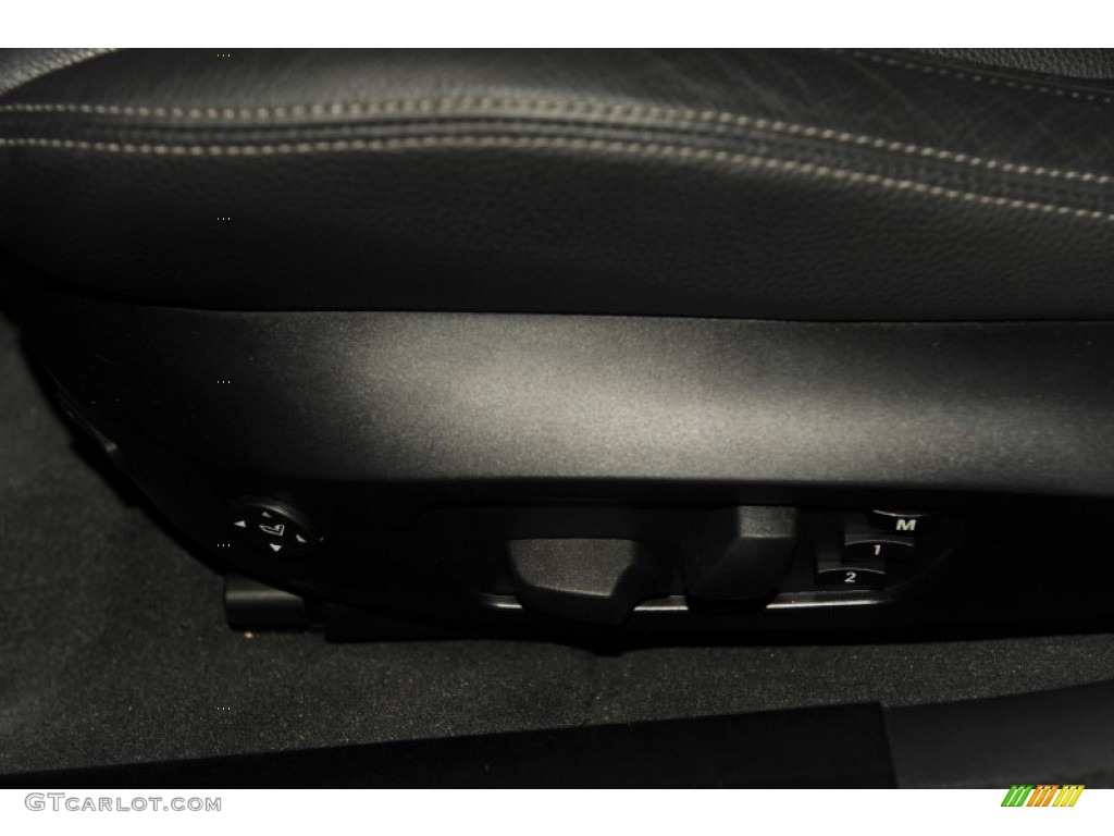 2009 3 Series 335i Sedan - Black Sapphire Metallic / Black photo #14