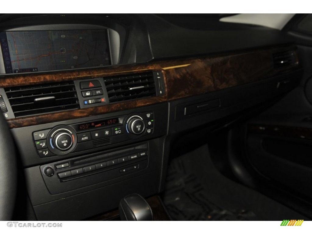 2009 3 Series 335i Sedan - Black Sapphire Metallic / Black photo #15