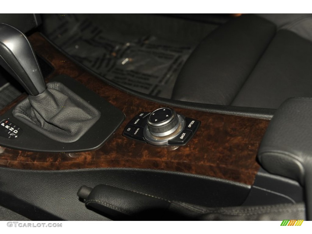 2009 3 Series 335i Sedan - Black Sapphire Metallic / Black photo #16