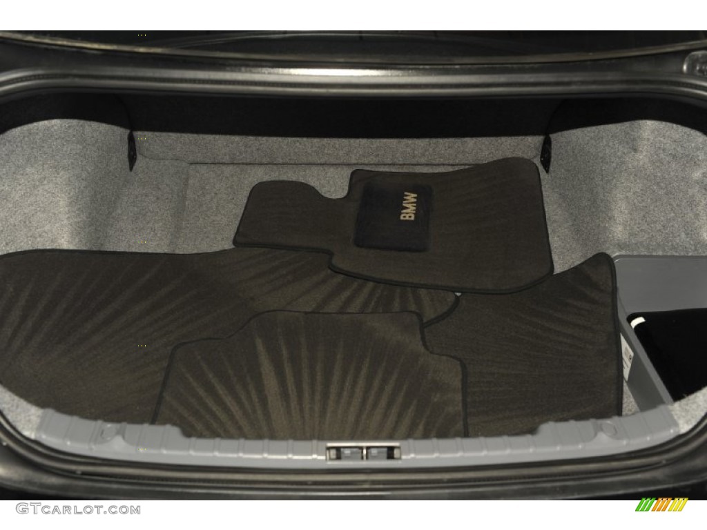 2009 3 Series 335i Sedan - Black Sapphire Metallic / Black photo #40