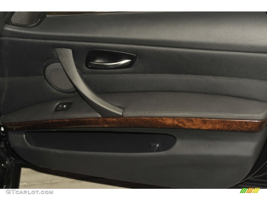 2009 3 Series 335i Sedan - Black Sapphire Metallic / Black photo #44
